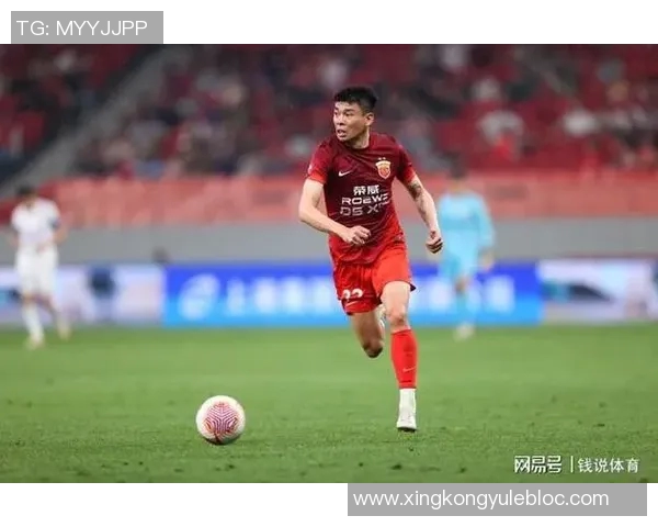 海港队抵达泰国备战亚冠李帅刘若钒加布里埃尔因伤缺阵 海港队抵达泰国备战亚冠李帅刘若钒加布里埃尔因伤缺阵