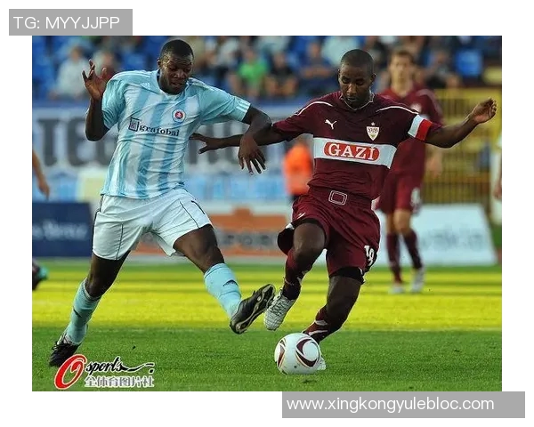 赛场竞争激烈阿门与阿尔瓦拉多冲突后握手言和展现体育精神 赛场竞争激烈阿门与阿尔瓦拉多冲突后握手言和展现体育精神