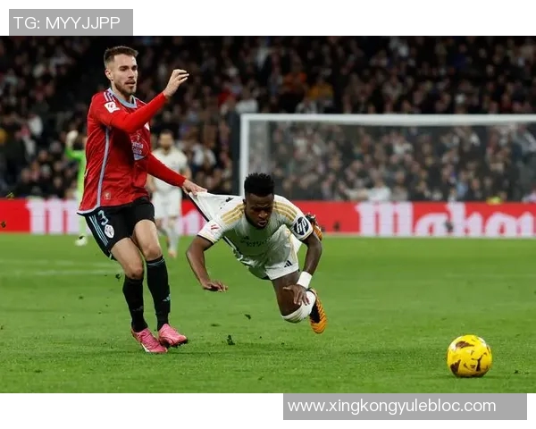 拉奥斯批评皇马对塞尔塔的裁判表现称情绪控制不当需提升比赛阅读能力