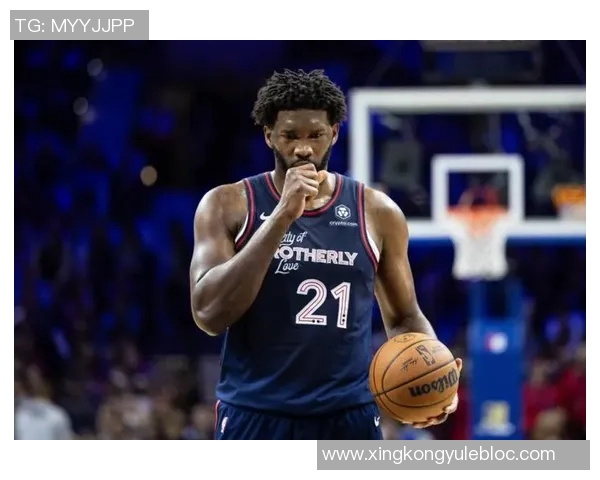 恩比德强调团队合作精神愿意为球队进攻做出牺牲 恩比德强调团队合作精神愿意为球队进攻做出牺牲